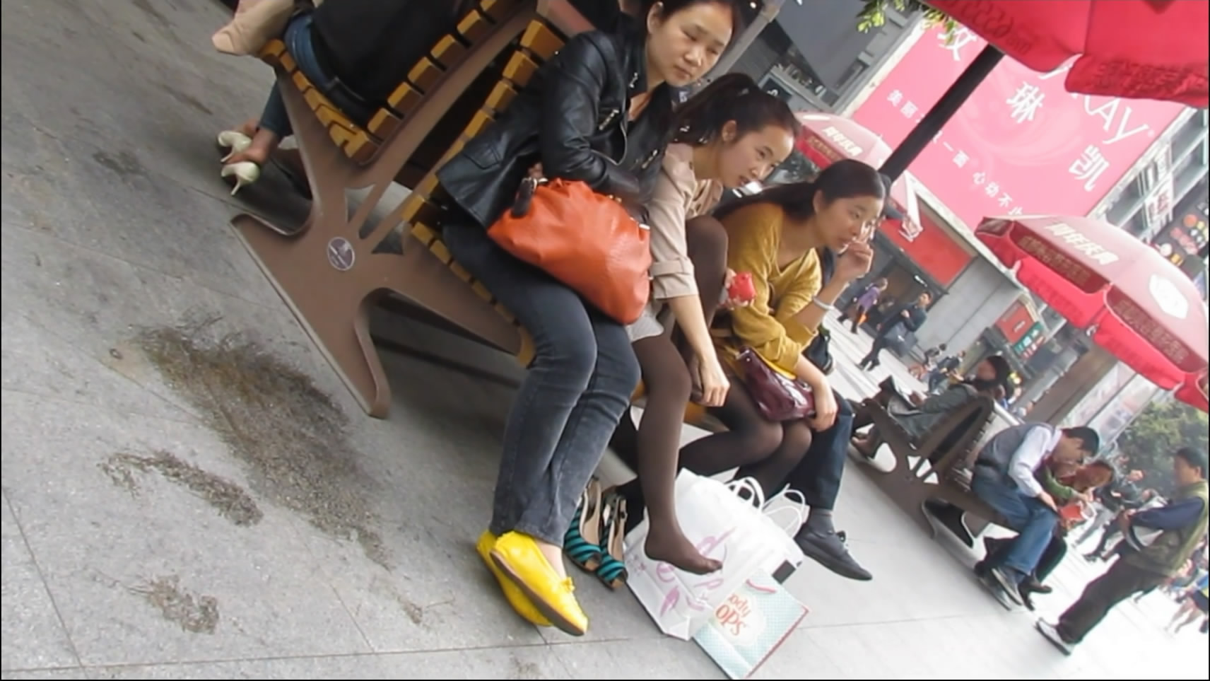 streetsnapfootm[00 00 53][20181202 110442 5]